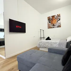 https://casa-deluxe-aeropuerto.maspalomashotels.com